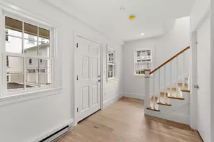 66 Pleasant St, Marblehead, MA 01945 - Photo 4