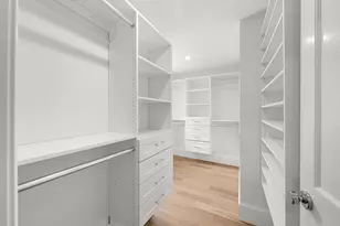 66 Pleasant St, Marblehead, MA 01945 - Photo 28