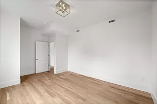 64 Pleasant St, Marblehead, MA 01945 - Photo 26