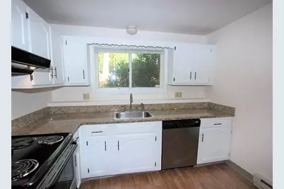 76 Highwood Dr #76, Franklin, MA 02038 - Photo 2
