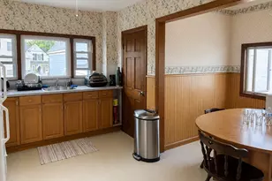 10 Payton St, Lowell, MA 01852 - Photo 12