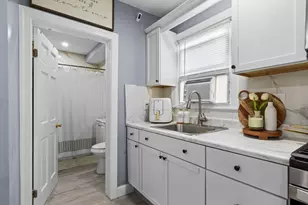 10 Essex St, Brockton, MA 02301 - Photo 6