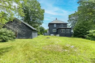 20 Grover St, Beverly, MA 01915 - Photo 6