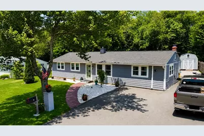 19 Porter Dr, Bellingham, MA 02019 - Photo 1