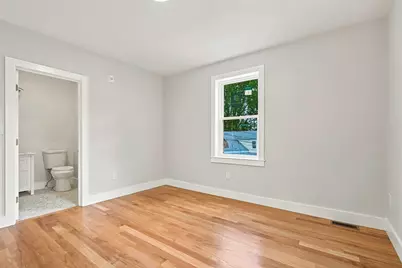 4 Mayhew St #1, Framingham, MA 01702 - Photo 8