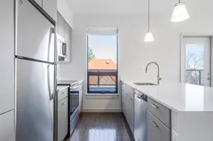 455 Harvard St, Brookline, MA 02446 - Photo 6