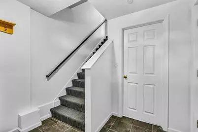 555 Main St #8, Woburn, MA 01801 - Photo 4