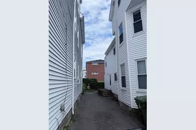 11 Lexington St #11, Watertown, MA 02472 - Photo 16