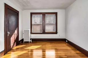 219 Pelham St, Methuen, MA 01844 - Photo 38