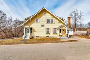219 Pelham St, Methuen, MA 01844 - Photo 1