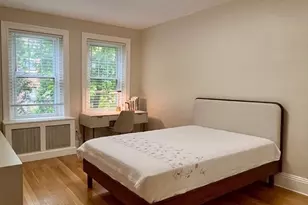 313 Tappan St, Brookline, MA 02445 - Photo 12