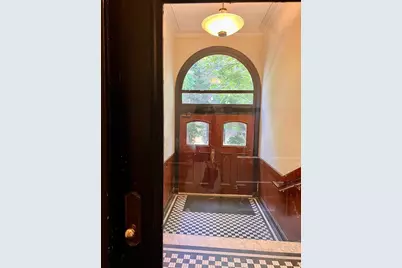 313 Tappan St #3, Brookline, MA 02445 - Photo 2