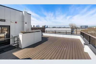 275-277 Border St #203, Boston, MA 02128 - Photo 16
