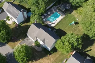 13 Paddock, Plainville, MA 02762 - Photo 2