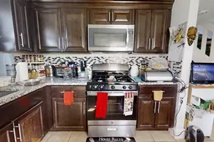 46 1/2 Essex St, Salem, MA 01970 - Photo 4