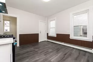 16 Taft St, Boston, MA 02125 - Photo 4