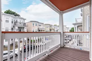 16 Taft St, Boston, MA 02125 - Photo 22
