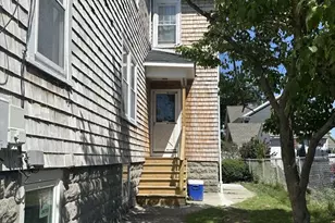 435-437 Stetson St, Fall River, MA 02720 - Photo 6