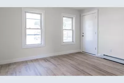 71 Friend St #1R, Gloucester, MA 01930 - Photo 6