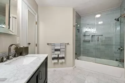 9-15 Battery St #7, Boston, MA 02109 - Photo 16