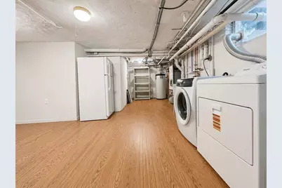 61 Woodlawn Dr, Newton, MA 02467 - Photo 20
