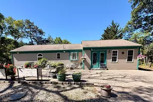 12 Oxbow Rd, Falmouth, MA 02536 - Photo 2