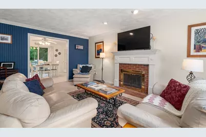 31 Butterworth Dr, Attleboro, MA 02703 - Photo 6