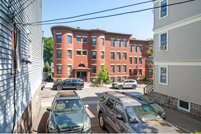 4 Linden Ct #3, Brookline, MA 02445 - Photo 20