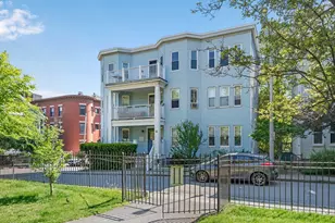 4 Linden Ct, Brookline, MA 02445 - Photo 22