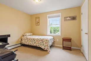 165 Rollstone St, Fitchburg, MA 01420 - Photo 18