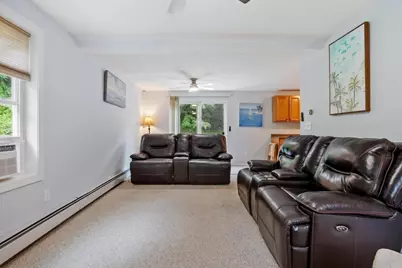 165 Rollstone St, Fitchburg, MA 01420 - Photo 10