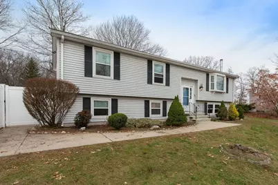 1 E Dexter Ave, Woburn, MA 01801 - Photo 1