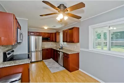 101 Old Farm Road, Springfield, MA 01119 - Photo 6