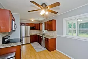 101 Old Farm Rd, Springfield, MA 01119 - Photo 6