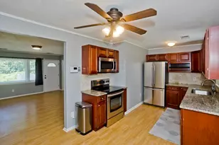 101 Old Farm Rd, Springfield, MA 01119 - Photo 10