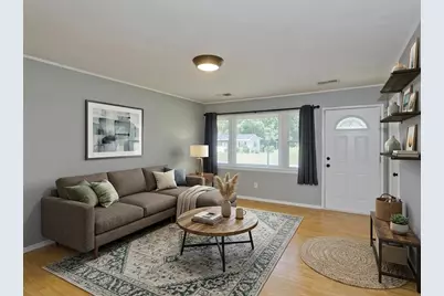 101 Old Farm Road, Springfield, MA 01119 - Photo 2