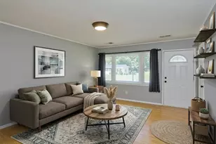 101 Old Farm Rd, Springfield, MA 01119 - Photo 2