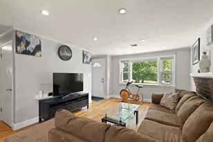 189 South St, Randolph, MA 02368 - Photo 6