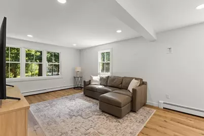 17 Farm St, Medway, MA 02053 - Photo 14