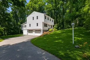 17 Farm St, Medway, MA 02053 - Photo 2