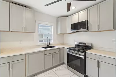 29 Esmond St, Boston, MA 02121 - Photo 2