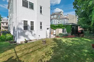 29 Esmond St, Boston, MA 02121 - Photo 38