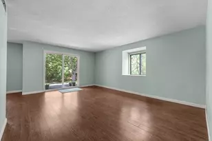 18 Beal's Cove Rd, Hingham, MA 02043 - Photo 10