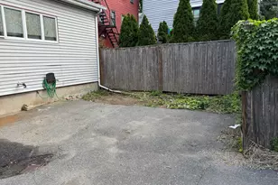 241 E St, Boston, MA 02127 - Photo 2