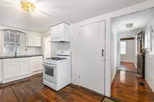 25 Elm St, Groton, MA 01450 - Photo 4