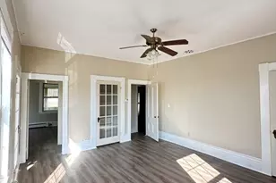 9 Buxton Ct, Andover, MA 01810 - Photo 2