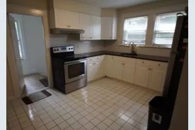296 West Central St #1, Natick, MA 01760 - Photo 4