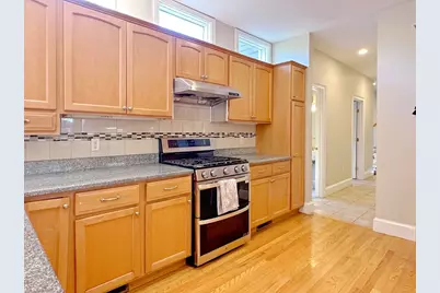11 Oakland St, Lexington, MA 02420 - Photo 14