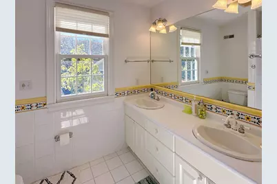11 Oakland St, Lexington, MA 02420 - Photo 34