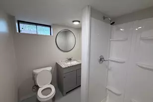24 Daley St, Chicopee, MA 01013 - Photo 16